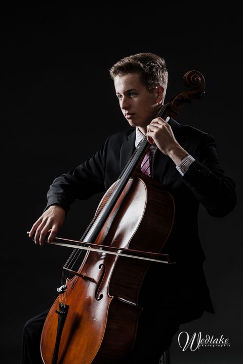 senior picture cello