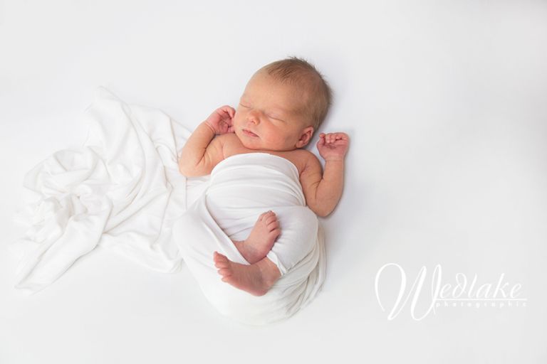 minimalistic newborn photography denver