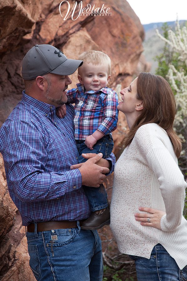 family pictures red rocks colorado